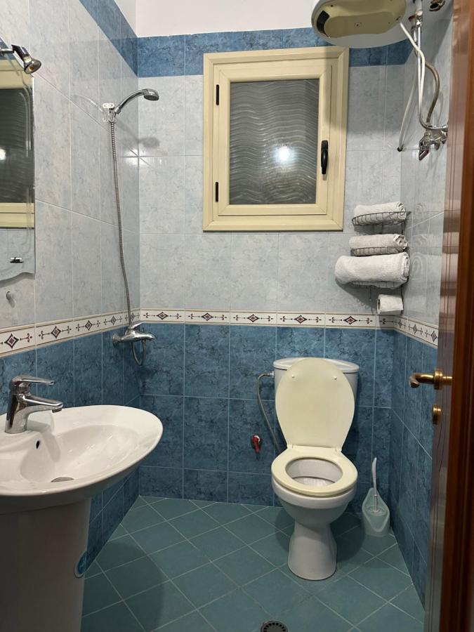 Vila Adriatik 1 Vlorë Esterno foto