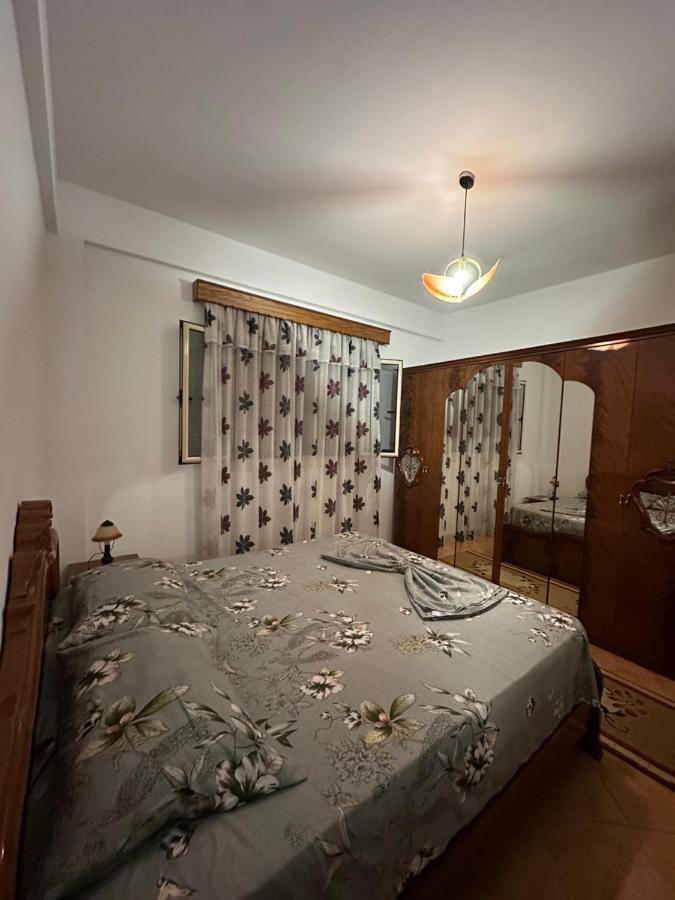 Vila Adriatik 1 Vlorë Esterno foto